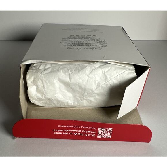 Hallmark 2024 Keepsake Gremlins 40th Christmas Ornament with Light New with Box - Picture 6 of 6